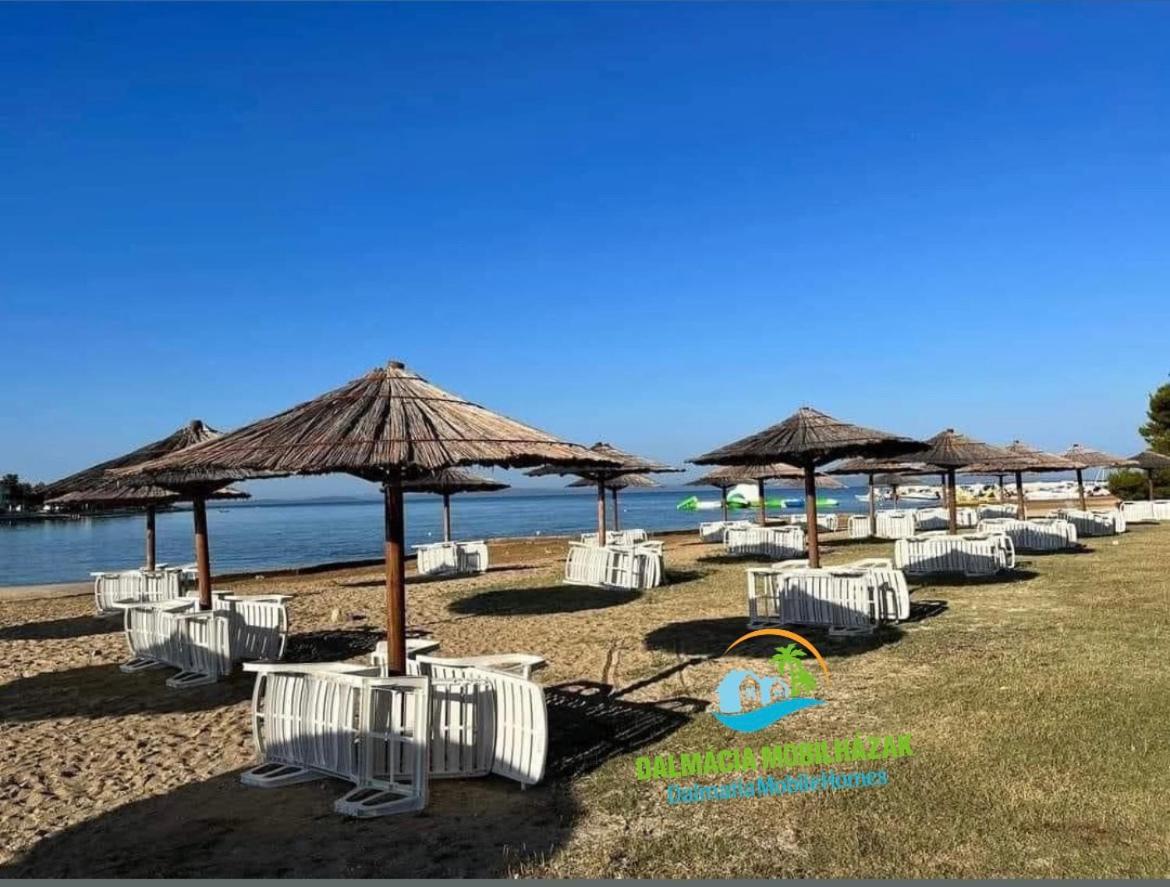 Dalmacia Mobile Homes And Caravans At The Beach Privlaka  Zewnętrze zdjęcie